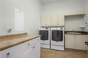 10879 Pond Ridge Dr, Fort Myers, FL 33913 - Photo 32