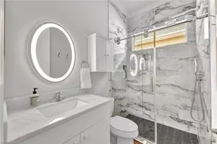 255 2nd Ave N, Naples, FL 34102 - Photo 14