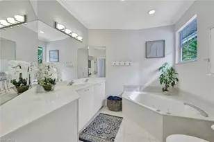 255 2nd Ave N, Naples, FL 34102 - Photo 16