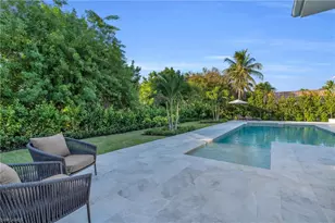 3353 Binnacle Dr, Naples, FL 34103 - Photo 48