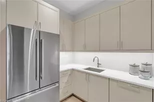 3353 Binnacle Dr, Naples, FL 34103 - Photo 14