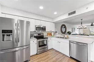 4940 Cougar Ct S, Naples, FL 34109 - Photo 10