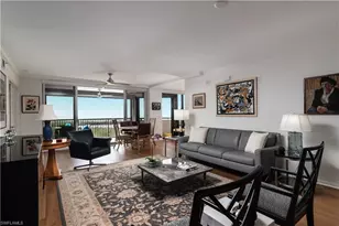 6825 Grenadier Blvd, Naples, FL 34108 - Photo 14