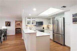 6825 Grenadier Blvd, Naples, FL 34108 - Photo 18