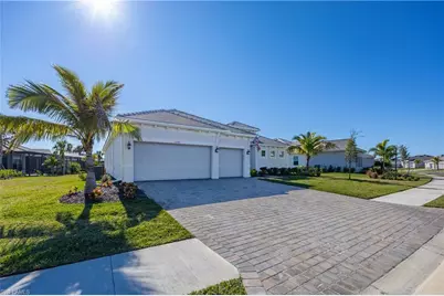 25148 Redwood Ct, Punta Gorda, FL 33955 - Photo 4