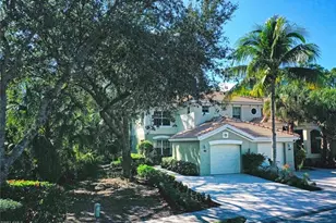 1732 Tarpon Bay Dr S, Naples, FL 34119 - Photo 2