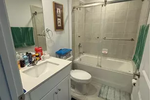 4002 NE 9th Pl, Cape Coral, FL 33909 - Photo 10