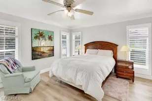 265 Yorkshire Ct, Naples, FL 34112 - Photo 8