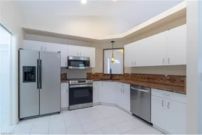 177 Sabal Lake Dr, Naples, FL 34104 - Photo 4