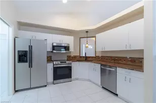 177 Sabal Lake Dr, Naples, FL 34104 - Photo 4