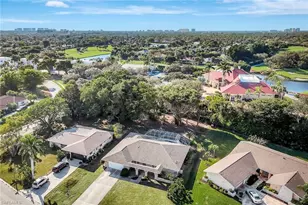 307 Country Club Dr, Naples, FL 34110 - Photo 14