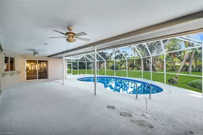 307 Country Club Dr, Naples, FL 34110 - Photo 38