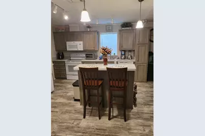 93 Isle Of Saint, Naples, FL 34114 - Photo 2