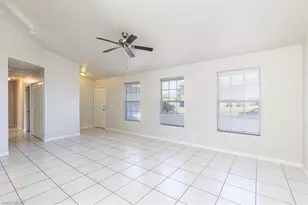 814 SW 10th Pl, Cape Coral, FL 33991 - Photo 6