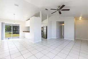 814 SW 10th Pl, Cape Coral, FL 33991 - Photo 2