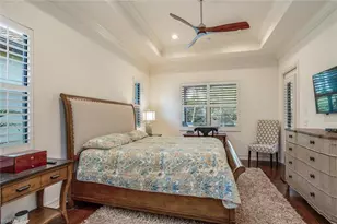 7315 Lantana Cir N, Naples, FL 34119 - Photo 10