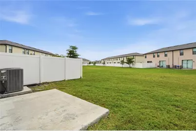 14200 Oviedo Pl, Fort Myers, FL 33905 - Photo 14