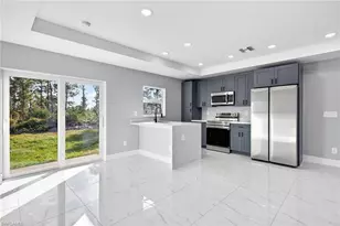 1044 Cresthaven St, Lehigh Acres, FL 33974 - Photo 8