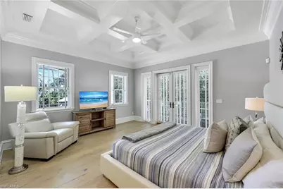 1550 Gordon Dr, Naples, FL 34102 - Photo 24