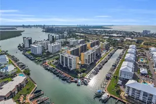 4431 Bay Beach Ln, Fort Myers Beach, FL 33931 - Photo 34