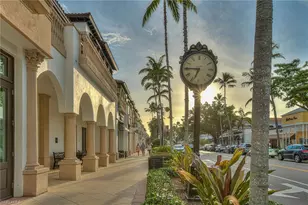 752 Wiggins Lake Dr, Naples, FL 34110 - Photo 34