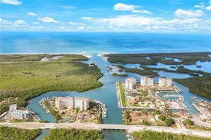 752 Wiggins Lake Dr, Naples, FL 34110 - Photo 28