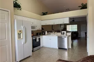 26660 Rosewood Pointe Dr, Bonita Springs, FL 34135 - Photo 6