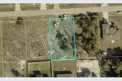 2709 27th St SW, Lehigh Acres, FL 33976 - Photo 4