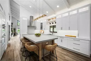 504 Tierra Mar Ln E, Naples, FL 34108 - Photo 6