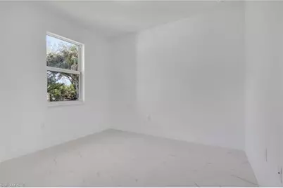 604 Columbus Ave, Lehigh Acres, FL 33972 - Photo 18