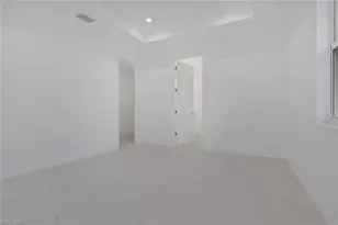 604 Columbus Ave, Lehigh Acres, FL 33972 - Photo 10