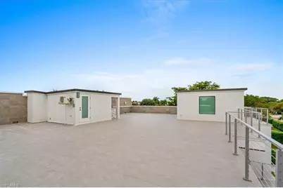 3800 Crayton Rd, Naples, FL 34103 - Photo 36