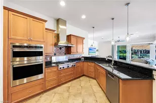 4963 Rustic Oaks Cir, Naples, FL 34105 - Photo 10