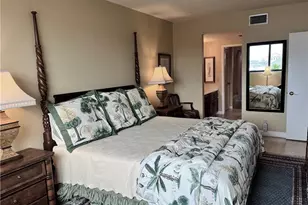 807 River Point Dr, Naples, FL 34102 - Photo 12