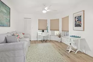 26910 Wedgewood Dr, Bonita Springs, FL 34134 - Photo 24