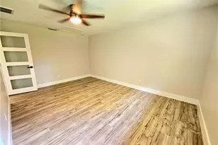 137 Dow Ln, North Fort Myers, FL 33917 - Photo 16