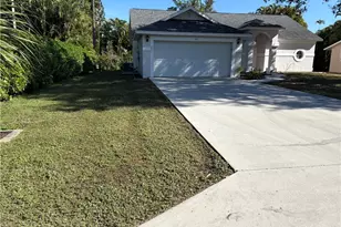 804 Bluebird St, Naples, FL 34104 - Photo 34