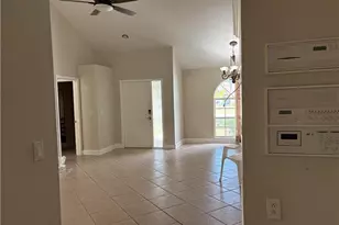 804 Bluebird St, Naples, FL 34104 - Photo 18