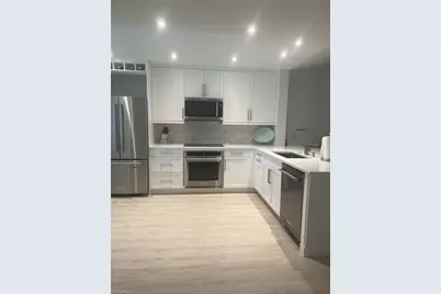7713 Jewel Ln #202, Naples, FL 34109 - Photo 12