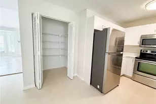 4661 5th Ave SW, Naples, FL 34119 - Photo 6