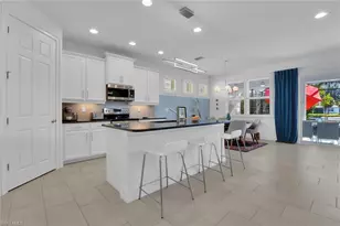 14662 Catamaran Pl, Naples, FL 34114 - Photo 6