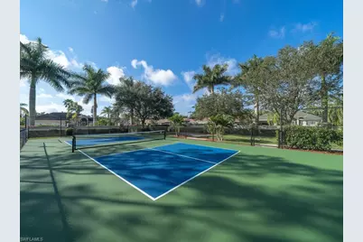 24920 Divot Dr, Bonita Springs, FL 34135 - Photo 30