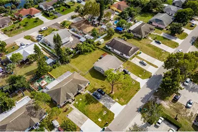 2100 55th Ter SW, Naples, FL 34116 - Photo 22