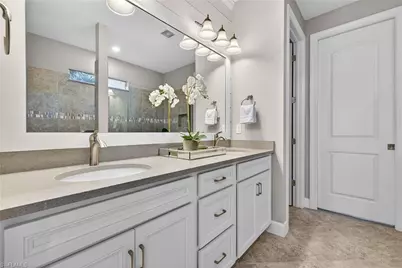 2306 Tangerine Ln, Naples, FL 34120 - Photo 22