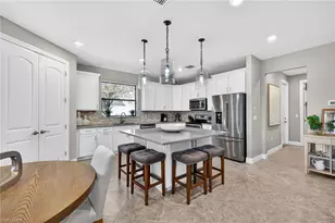 2306 Tangerine Ln, Naples, FL 34120 - Photo 10