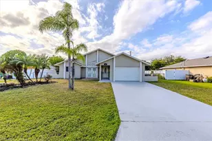 620 SE 11th Ave, Cape Coral, FL 33990 - Photo 1