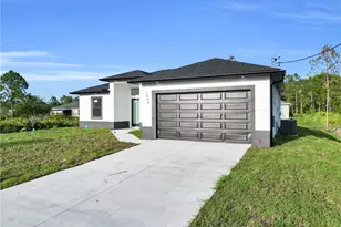 540 Lone Star Ln, Lehigh Acres, FL 33974 - Photo 6