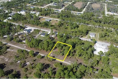 1051 Chandlee St, Lehigh Acres, FL 33974 - Photo 6