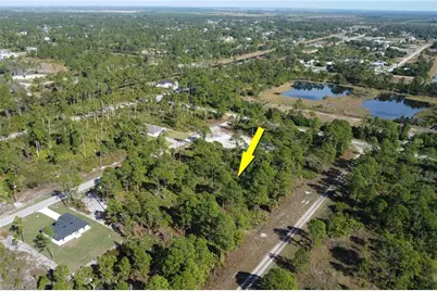 1051 Chandlee St, Lehigh Acres, FL 33974 - Photo 10