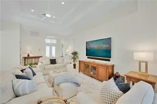 4748 Cerromar Dr, Naples, FL 34112 - Photo 8